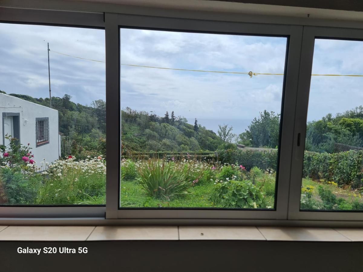Ap Luso Brasileiro Hotell Lajes das Flores Eksteriør bilde